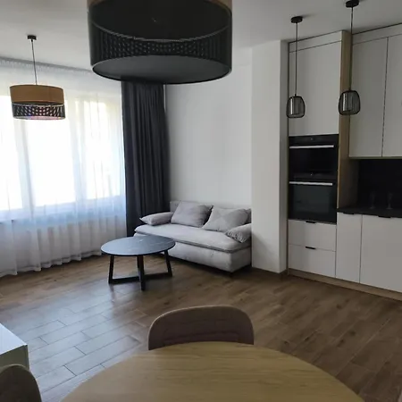 Отель Polonia *